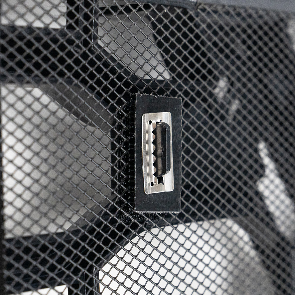 2018 & UP VOLVO VNL GRILLE WITH BUGSCREEN